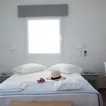 Hotel Maria Elena - *