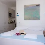 Maria Elena - *