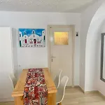 Maria Elena - Hotel *