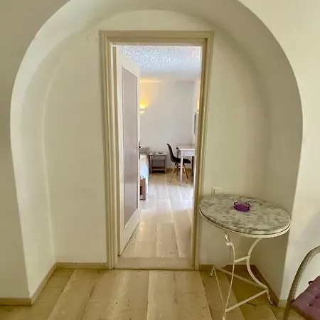 Maria Elena - Mykonos Town