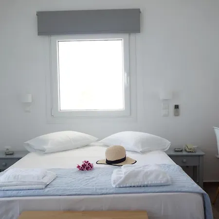 Hotel Maria Elena - *