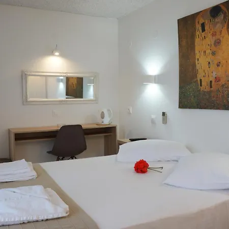 Maria Elena - Hotel
