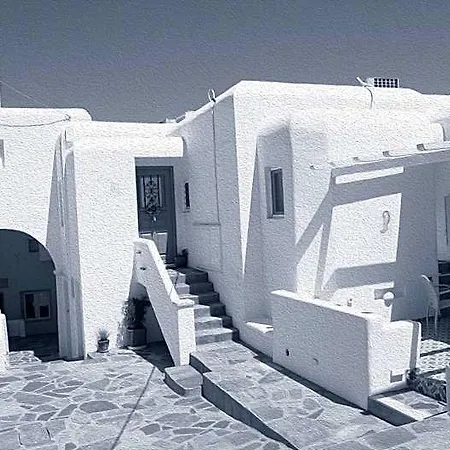 Hotel Maria Elena - *