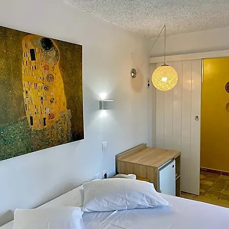 Maria Elena - Hotel *