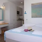 Maria Elena - * Mykonos Town