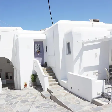 Hotel Maria Elena - *
