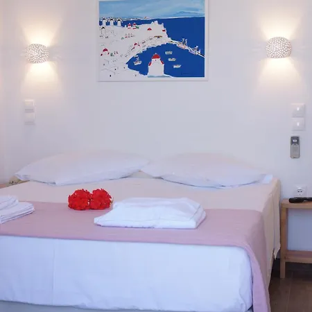 Hotel Maria Elena - *