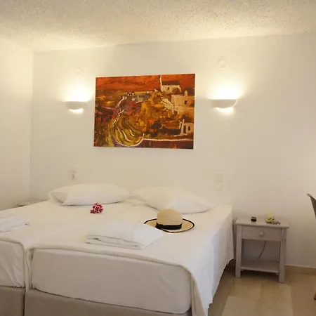 Maria Elena - Mykonos Town